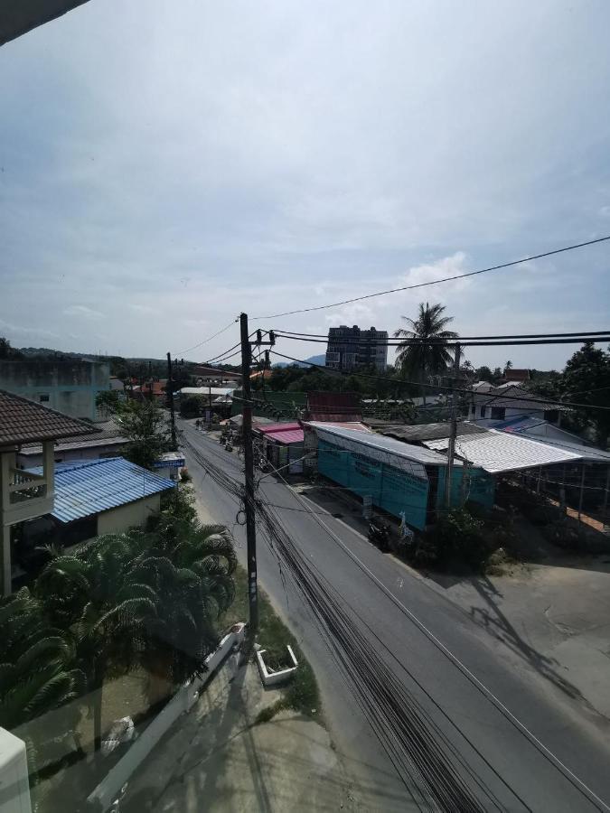 The Chu Cafe / Guesthouse Nai Harn Exterior photo